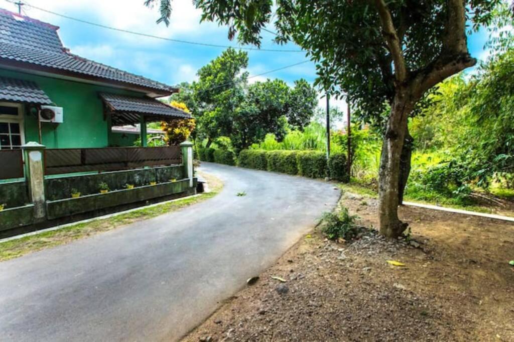 Villa Amalura I Yogyakarta Esterno foto